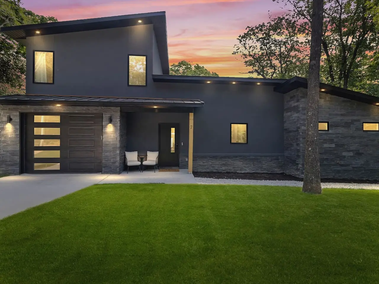 imgi_55_Dirt-Merchant_-Hot-tub_Woodland-views_Back-40-14